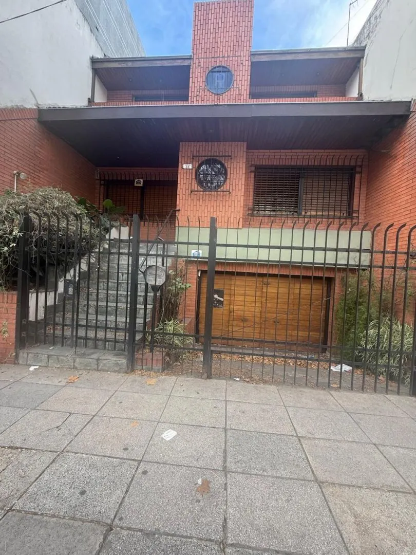 Casa en LOYOLA 100