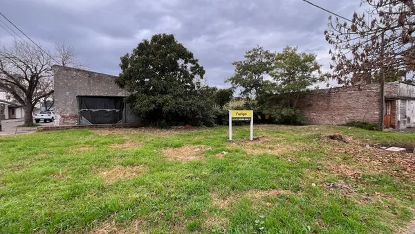 Lote en Tucuman 1600
