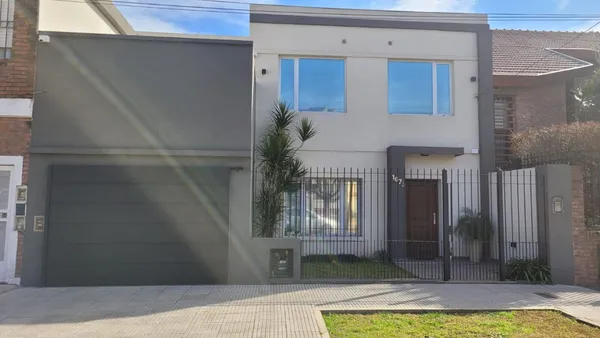 Casa en Uruguay 1000