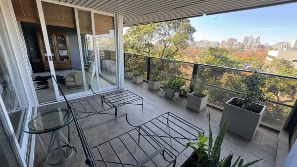 Departamento en JOHN FITZGERALD 2800