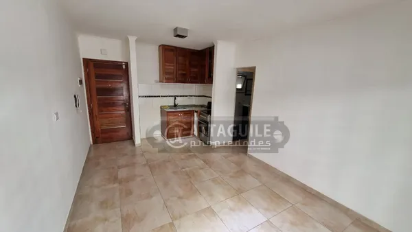 Departamento en 9 DE JULIO 100