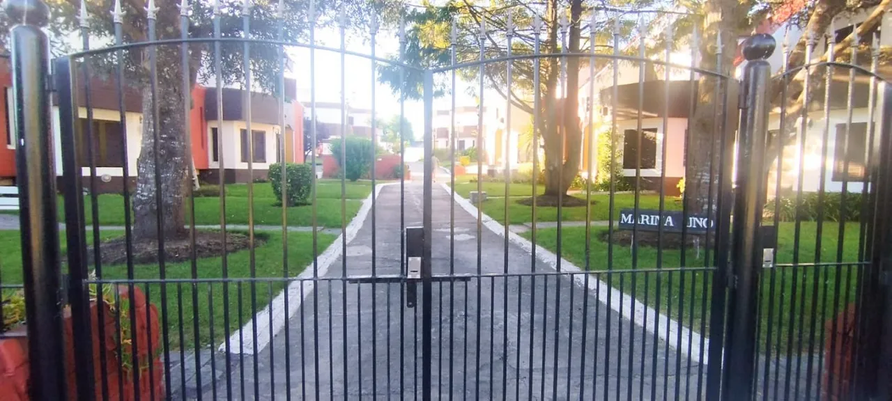 Casa en Av 7 900