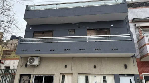 Departamento en LARRAYA 1500