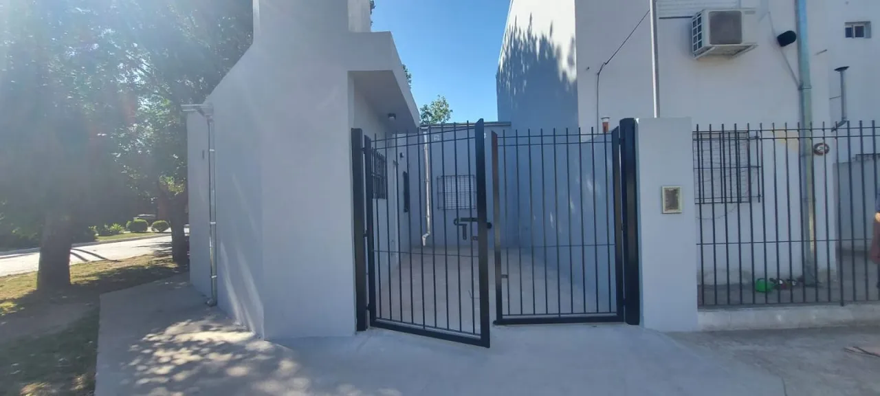 Casa en ERRATCHU 300
