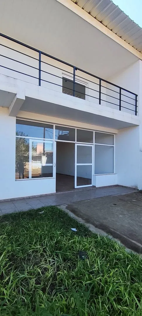 Local Comercial en calle 172