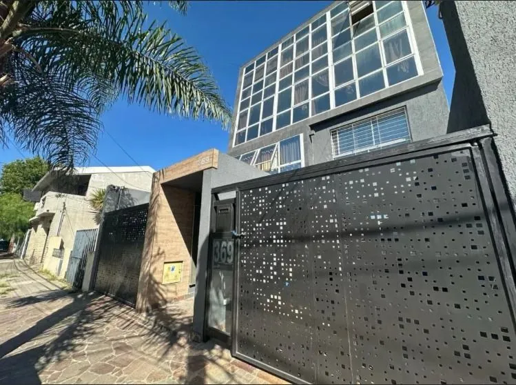 Departamento en Hipólito Vieyte 300