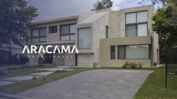 Casa en Saint Thomas Est 100