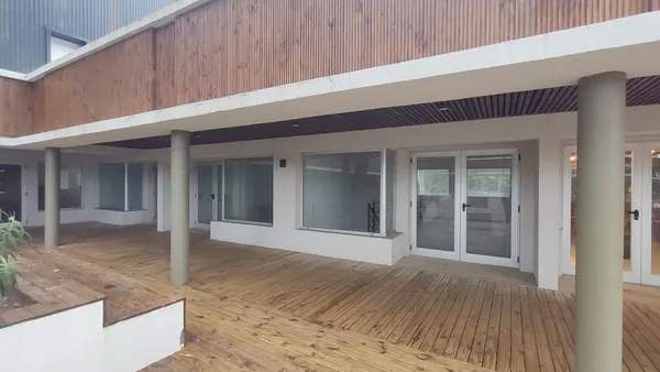 Local Comercial en Locales Comercia 25 PB y 00