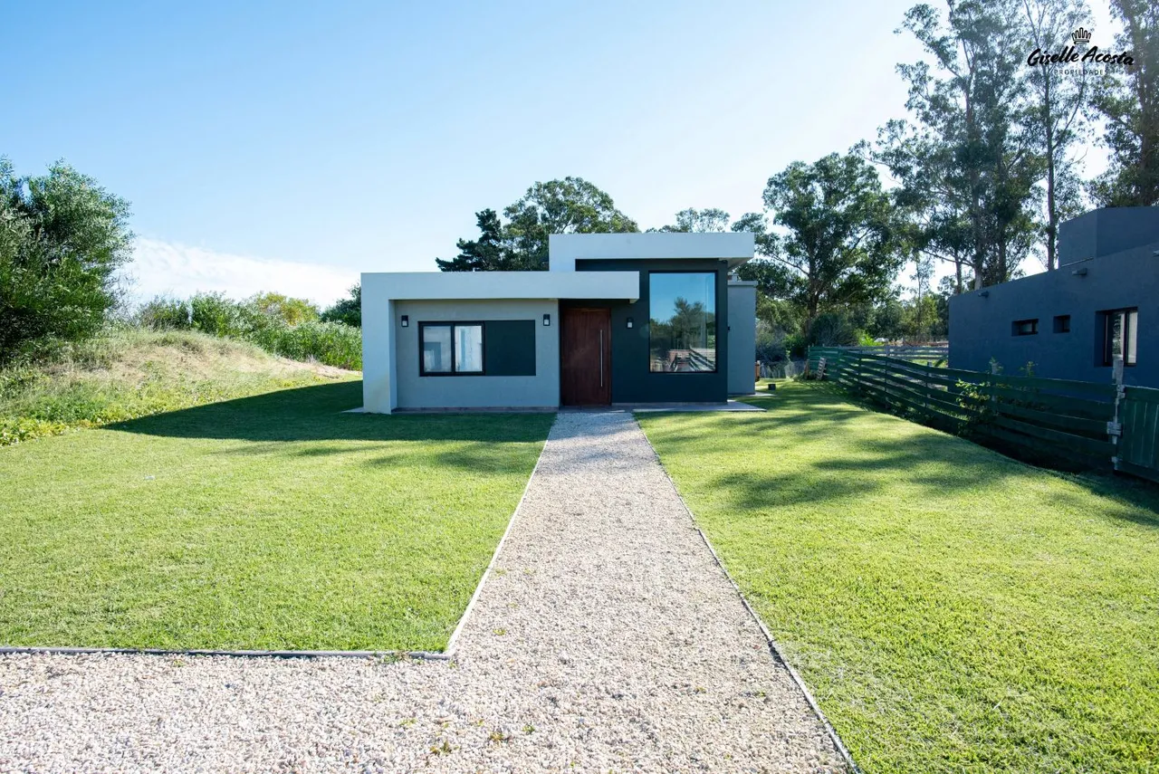Casa en Senderos III 300