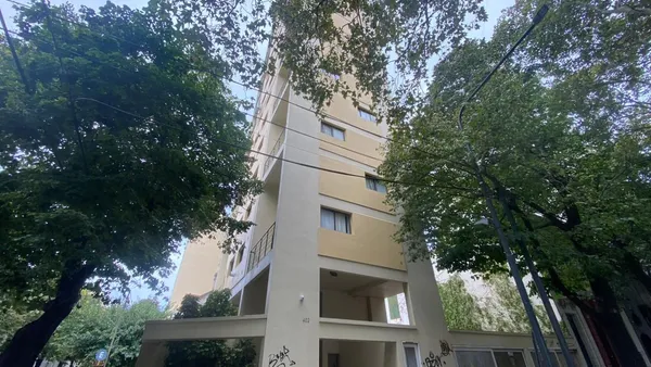 Departamento en 51 400