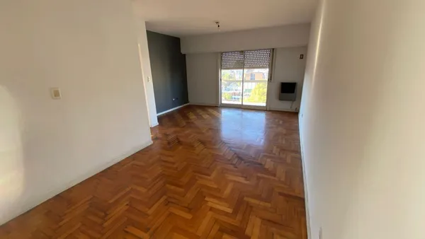 Departamento en Domingo Faustino 1600