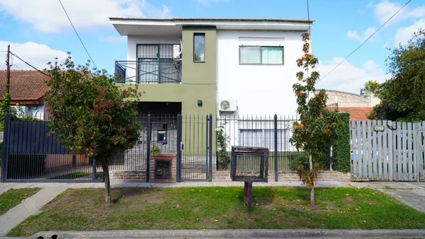 Casa en Parodi 2100