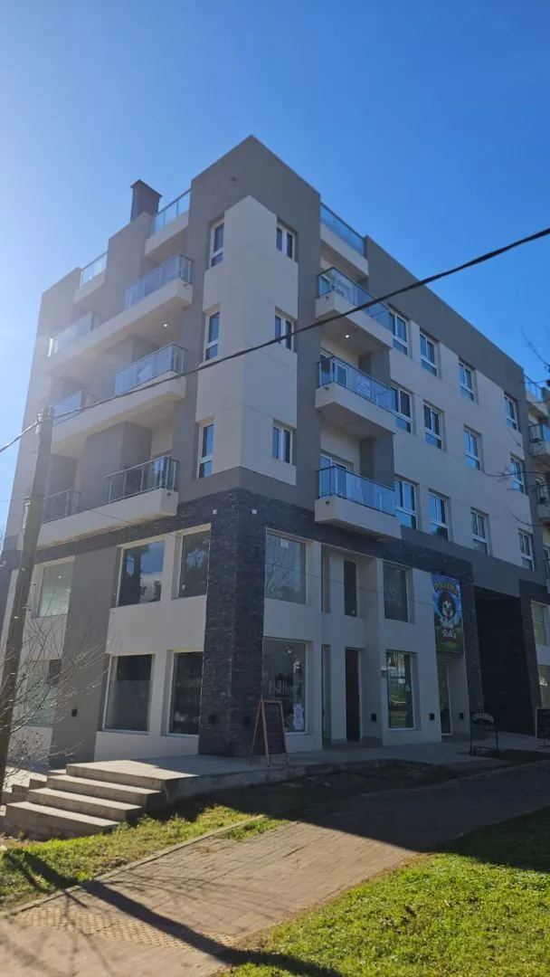 Departamento en Av. espora 1600