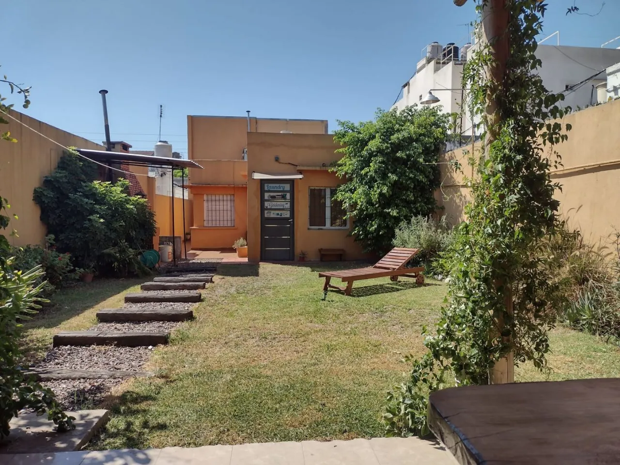 Casa en Juan Jose Valle 700