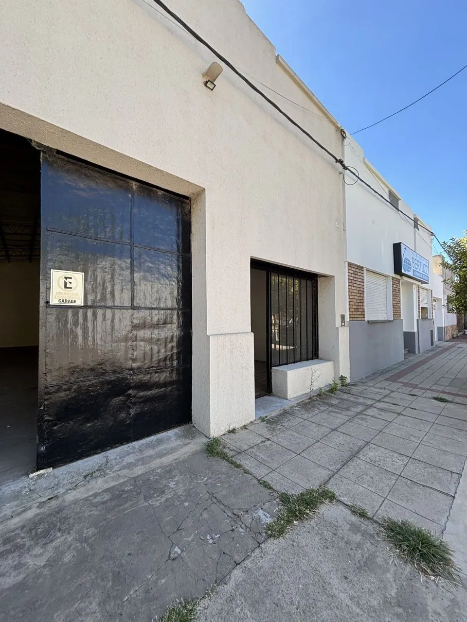 Local Comercial en Gral Paz 1500
