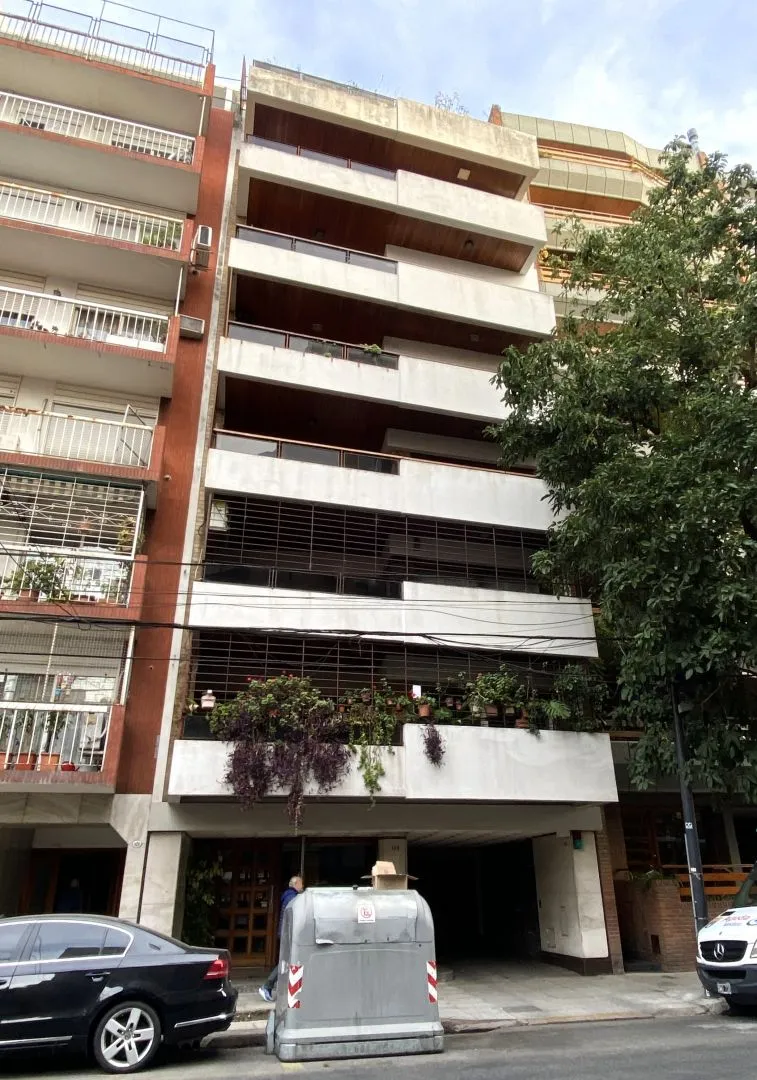 Departamento en VALLE 600