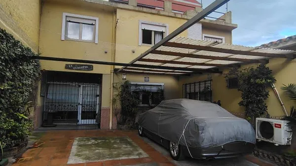 Casa en LA RIOJA 2300