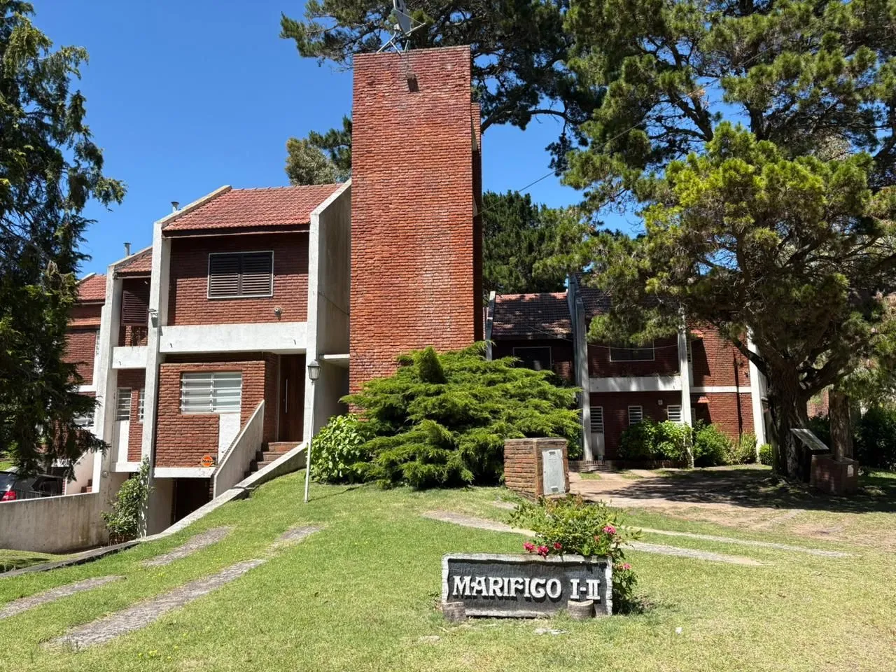 Departamento en Del Centauro 900