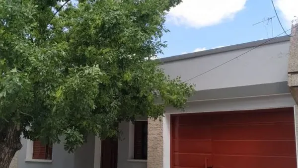 Casa en ALBERDI 400
