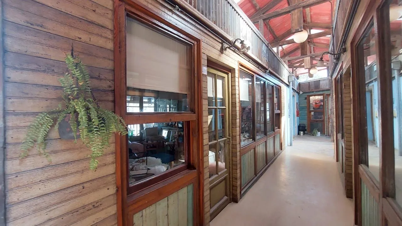 Local Comercial en MENDOZA 1700