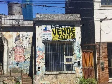 Casa en Rivadavia 1800