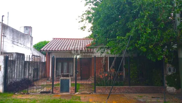 Casa en FORMOSA 900