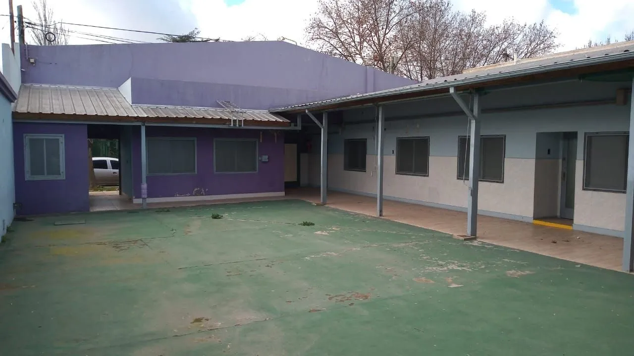 Lote en SOLIS 200