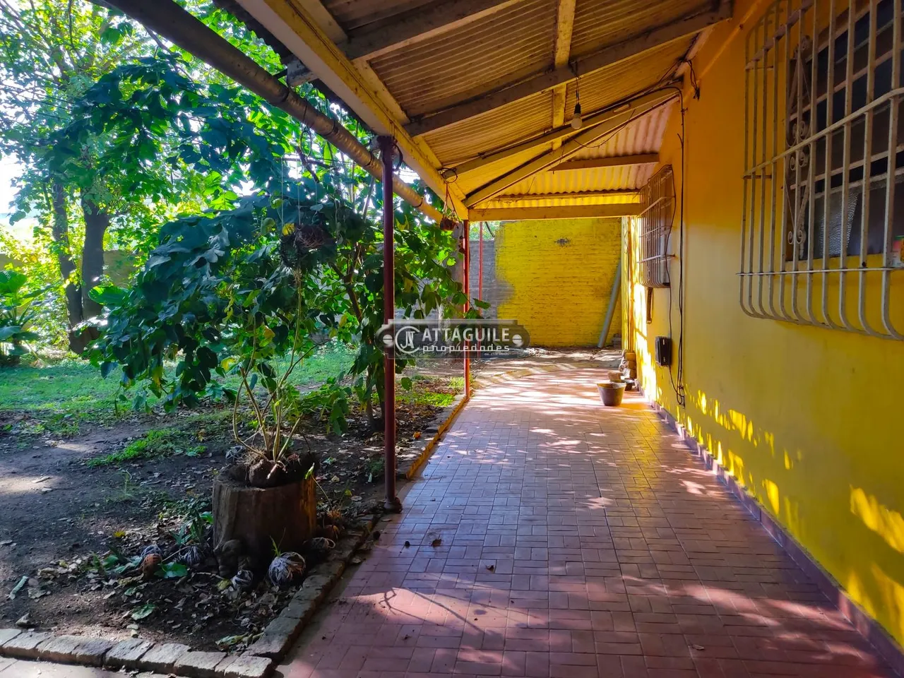 Casa en MARIO BRAVO 1300