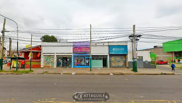 Local Comercial en Av. Pres. Juan D 23700
