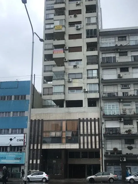 Departamento en Avenida MItre 2000