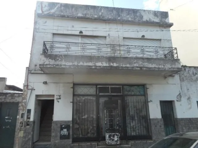 Departamento en Laprida 200