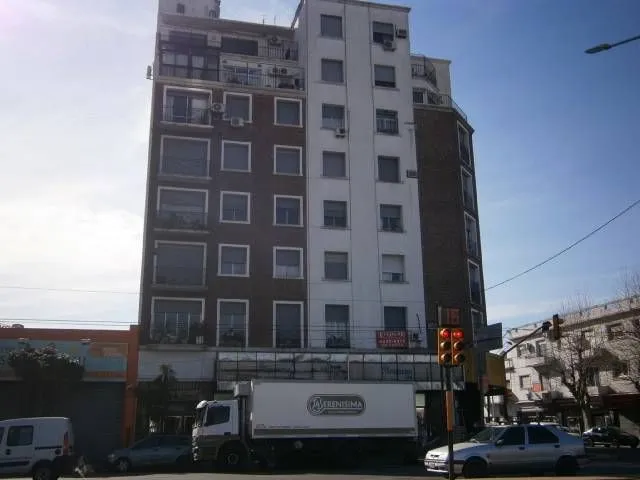 Departamento en Av.Mitre 1900