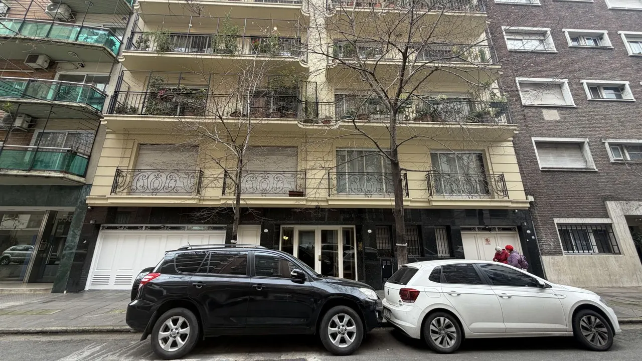 Departamento en JUNCAL 3500