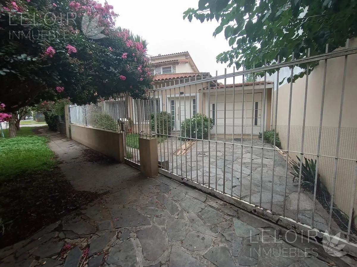 Casa en Francisco de Bie 300