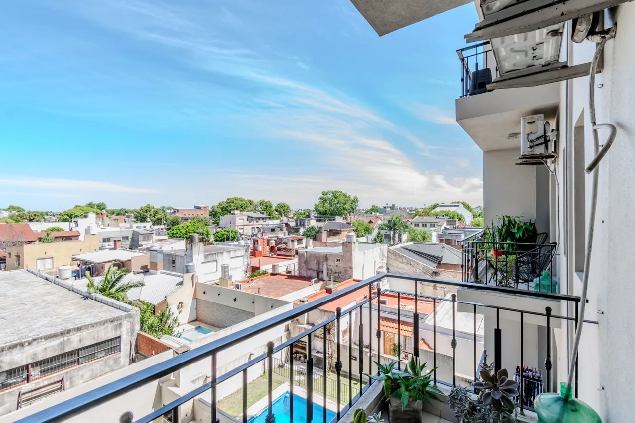 Departamento en avenida bartolom 4800