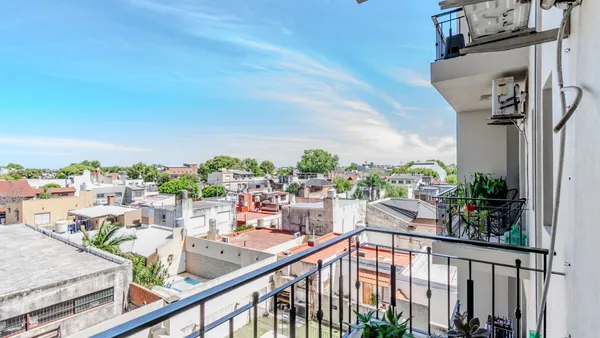 Departamento en avenida bartolom 4800