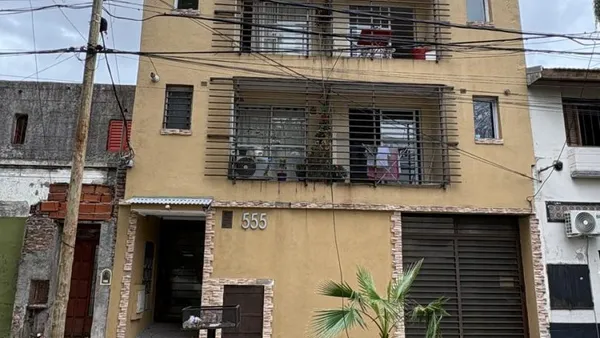 Departamento en Estrada 500