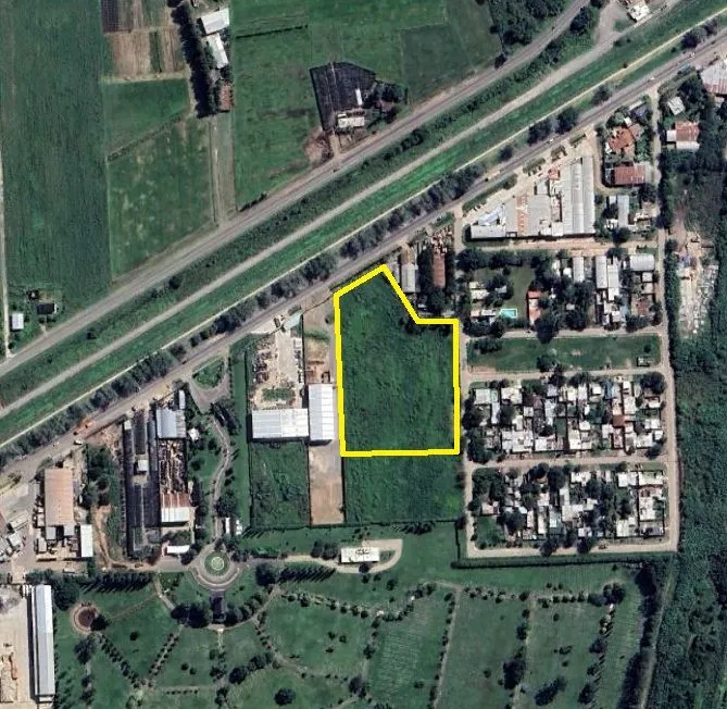 Lote en Ruta N°33 / Rut 100