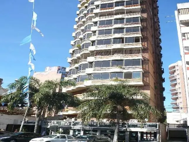 Departamento en De Mayo, Av 300