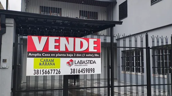 Casa en Coronel Zelaya 100