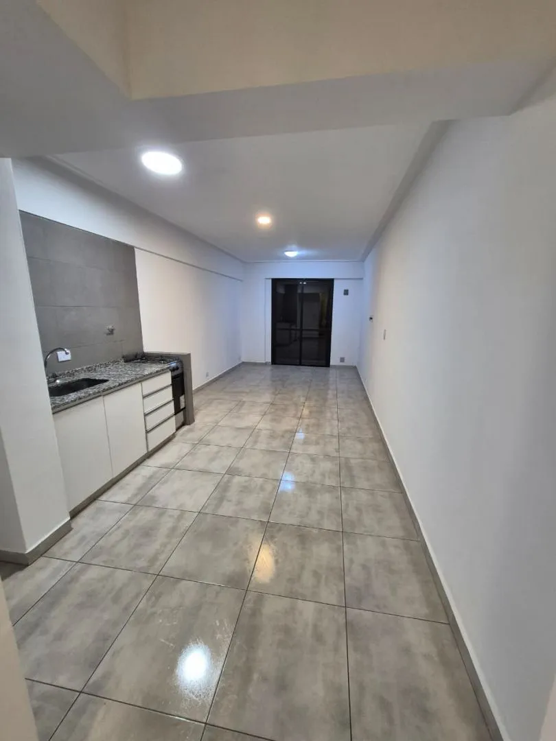Departamento en lamadrid 200