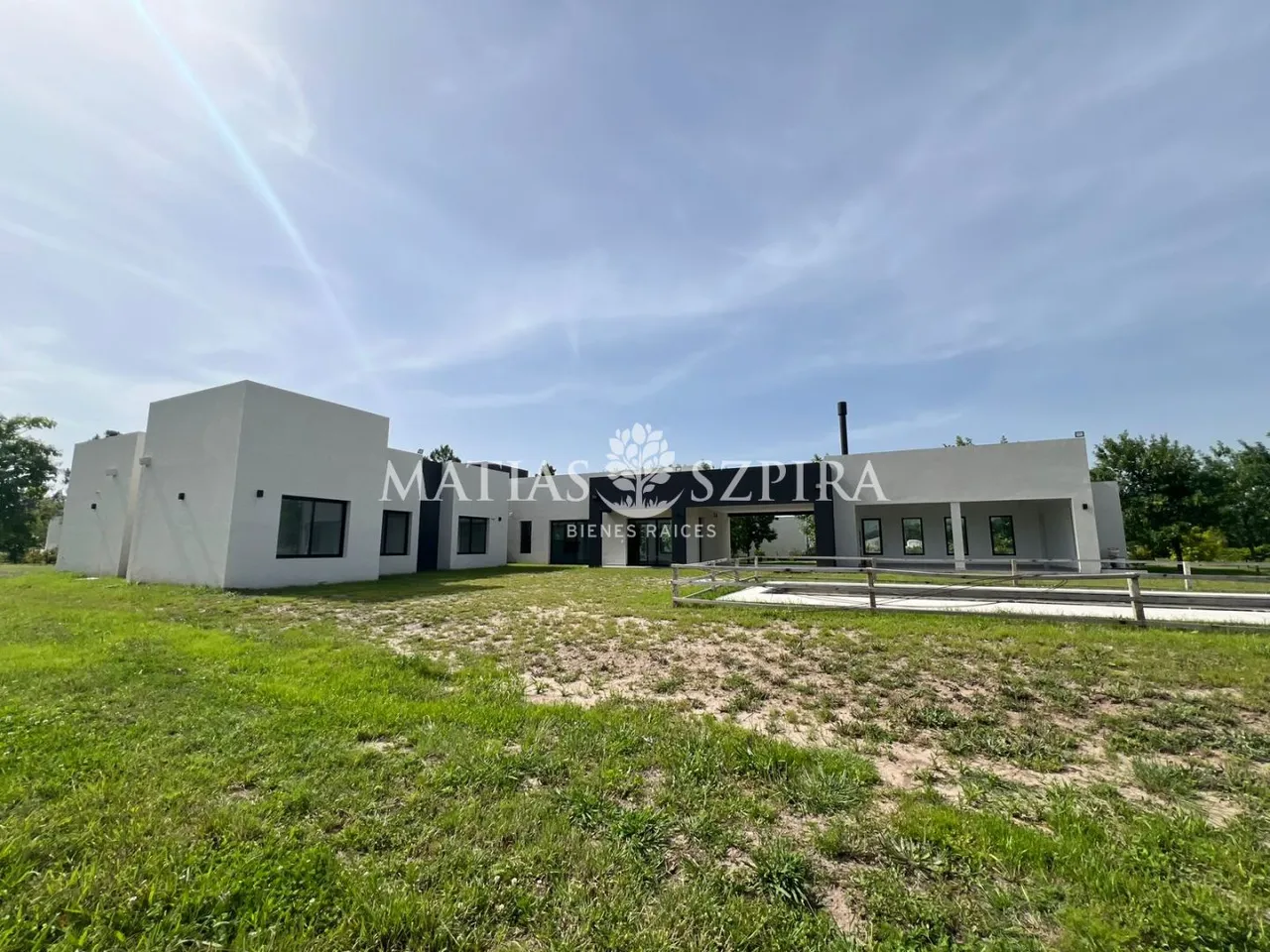 Casa en Av. fernandez Be