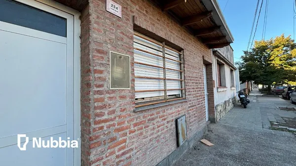 Lote en 14 de julio 200
