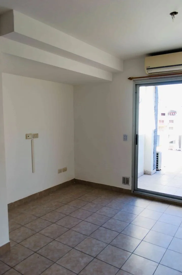 Departamento en Achaval 300