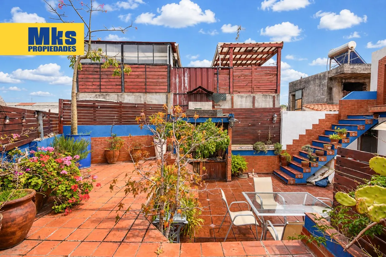 Departamento en Av Suarez 2000