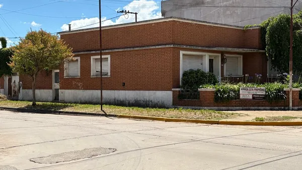 Casa en MORENO