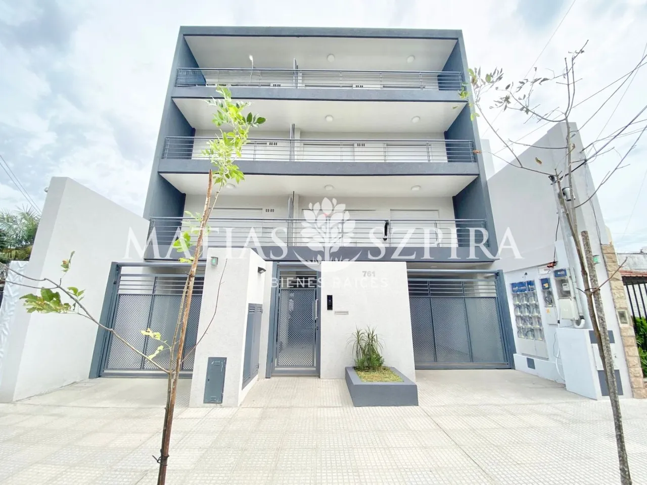 Departamento en ABEL COSTA 700