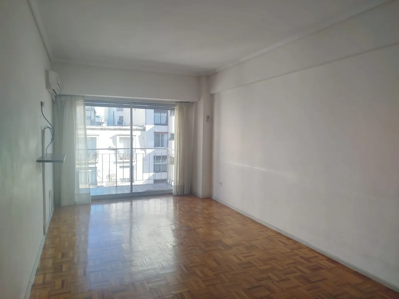 Departamento en SANTA FE 2600