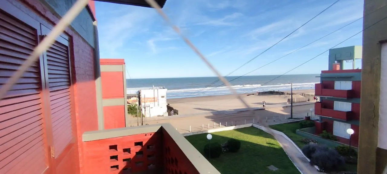 Departamento en Av. costanera 1500