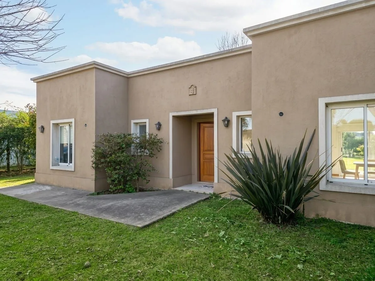 Casa en Av patricias arg